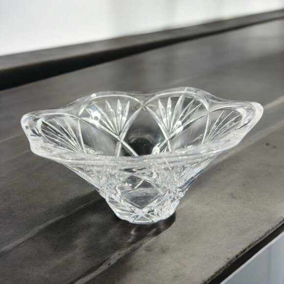 Marquis Waterford Honor Clear Glass Crystal Bowl Dish Heavy Marked On Bottom - Picture 1 of 15